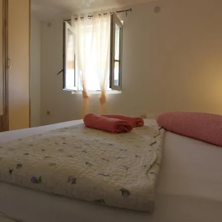 Apartment Juracak Josip I Mira