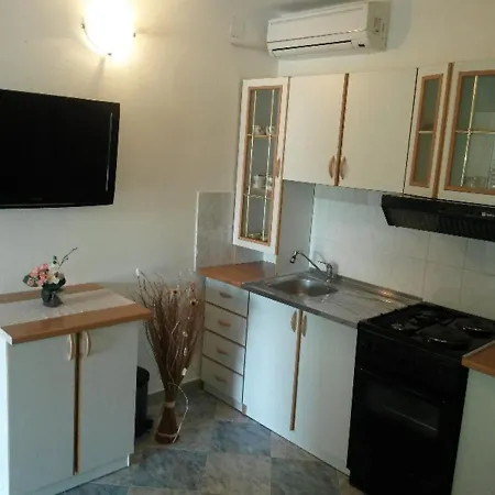 Apartment Juracak Josip I Mira Nin